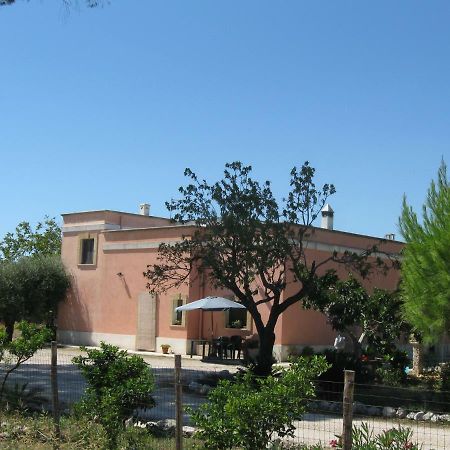 Villa Rita Bed & Breakfast Campi Salentina Dış mekan fotoğraf