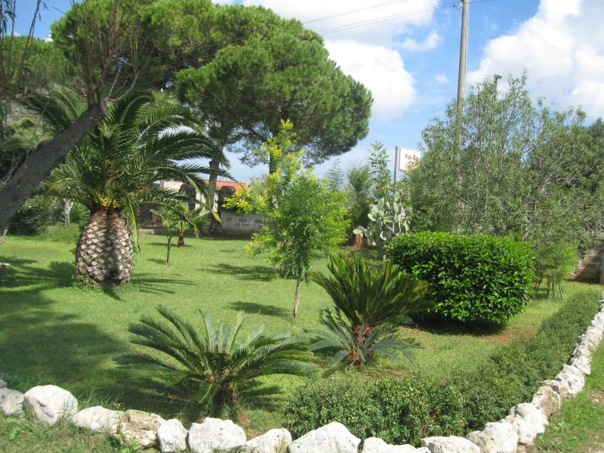 Villa Rita Bed & Breakfast Campi Salentina Dış mekan fotoğraf